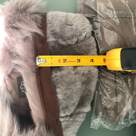 UGG Toscana Long Pile Trapper Hat - Picture 11 of 12